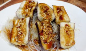 食譜 蒜蓉粉絲蒸茄子