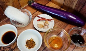 食譜 蒜蓉粉絲蒸茄子